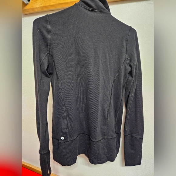 Lululemon Define Jacket - Picture 2 of 3